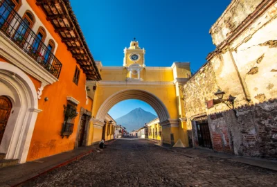 activities-in-antigua-guatemala-near-your-hotel-walking-ruins-landmarks